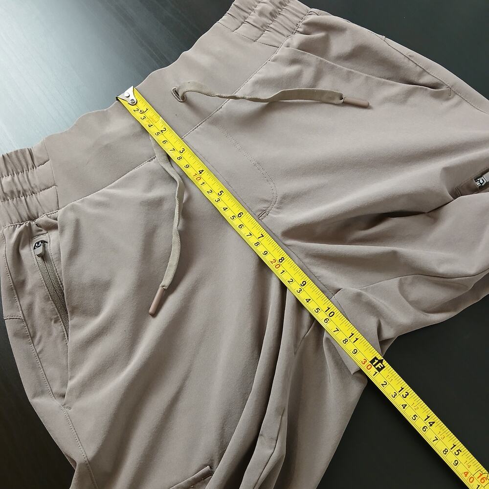 All in Motion Active Light Cargo Jogger Pants XS tan beige light brown athletic - Picture 8 of 13